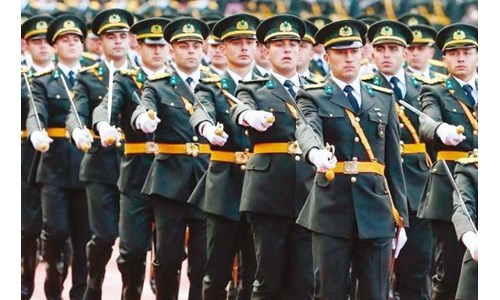 'GÖKLERDEN GELEN SES SANA NE DİYOR, DİNLE'